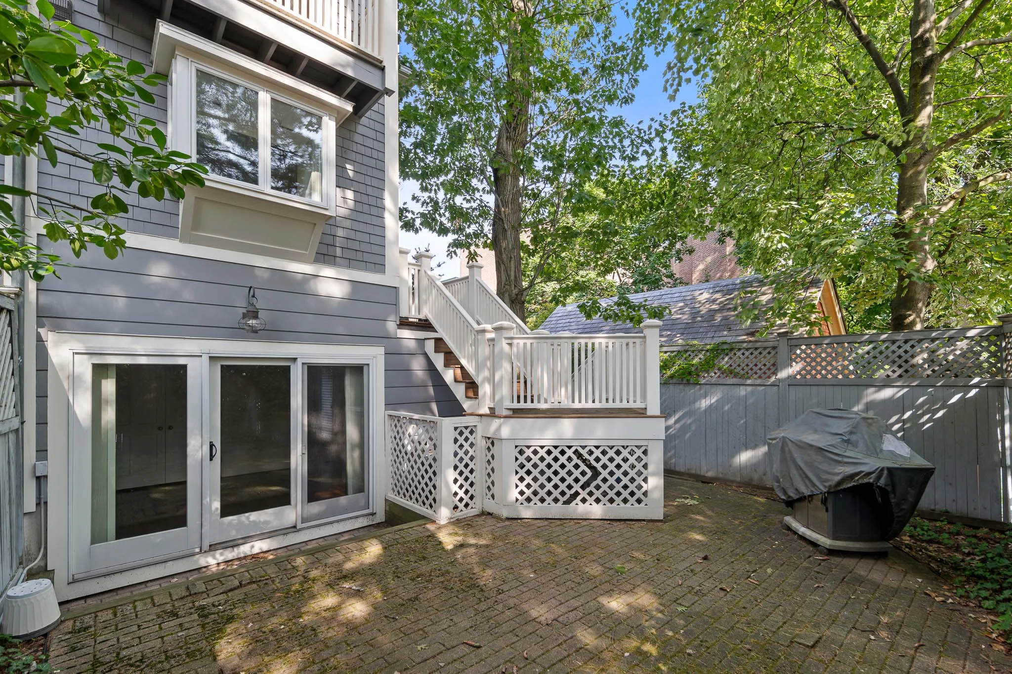 2 Garden Ln, Neighborhood Nine