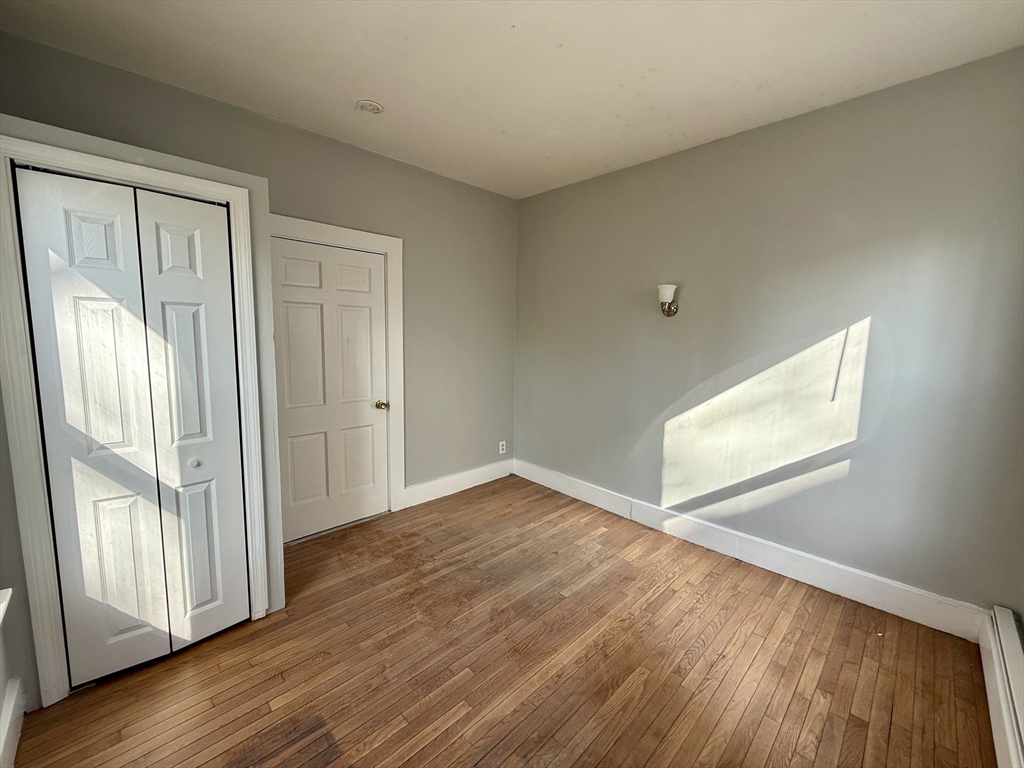 8 Northend Ave, Salem