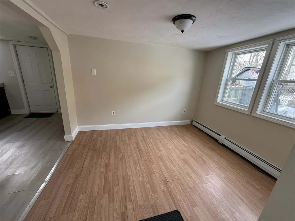 102-104 Cherry St, Whitman