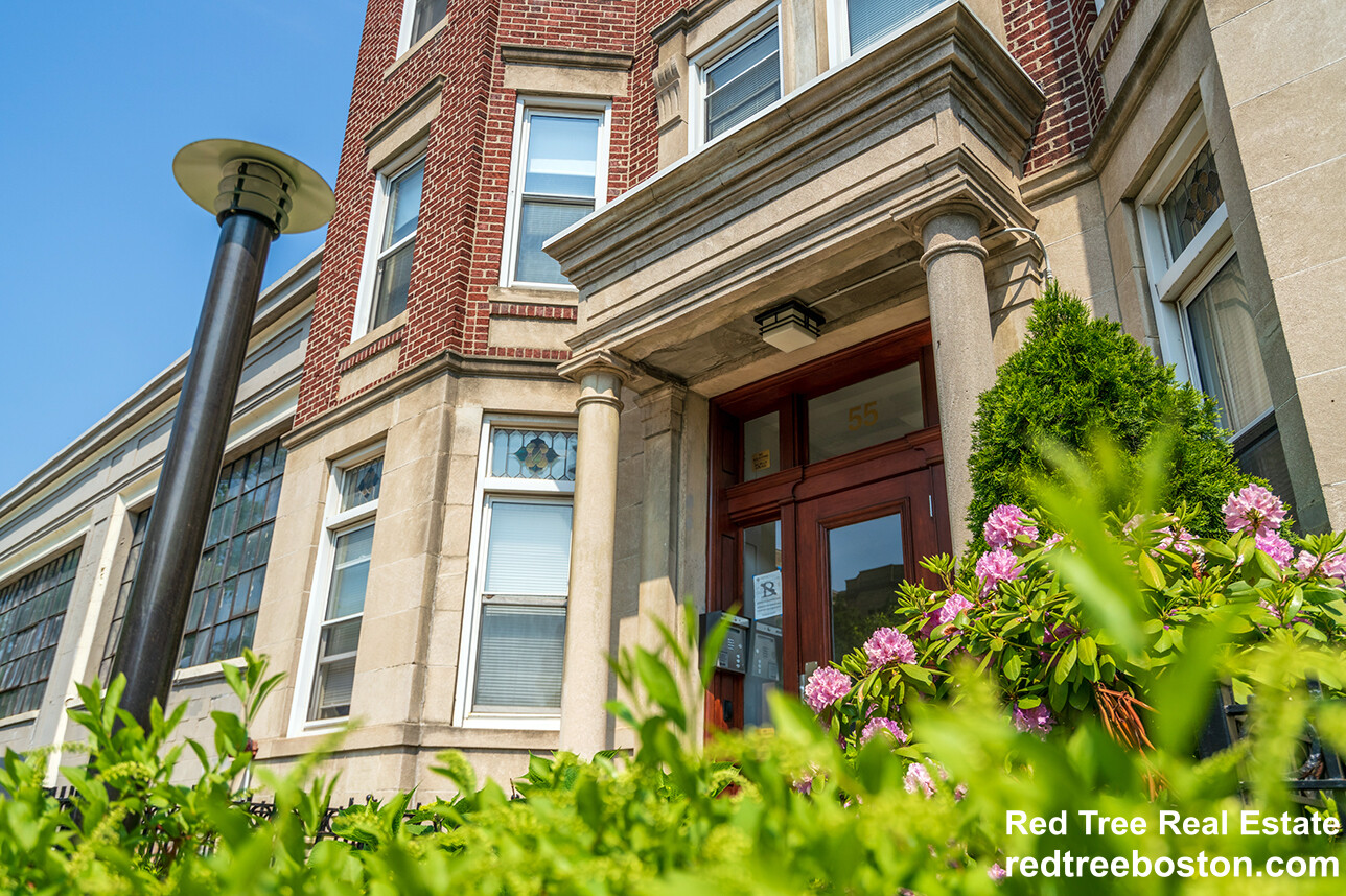 51 Queensberry St, Fenway