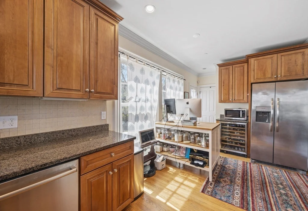 2 Benton Rd, Spring Hill