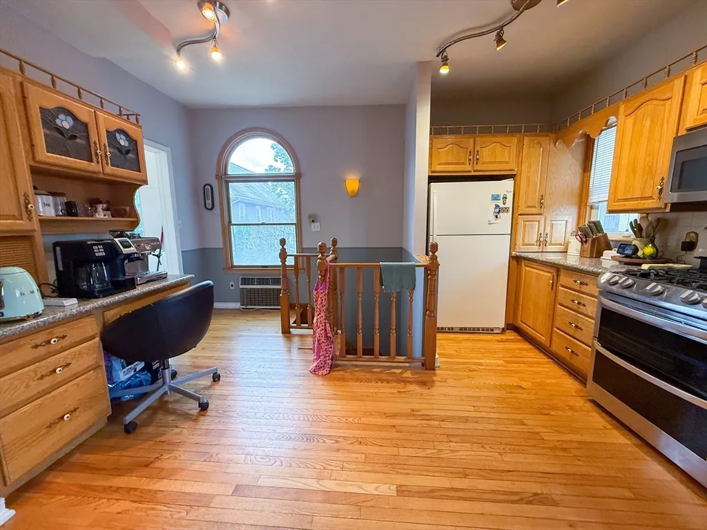 56 Bowdoin St, Medford