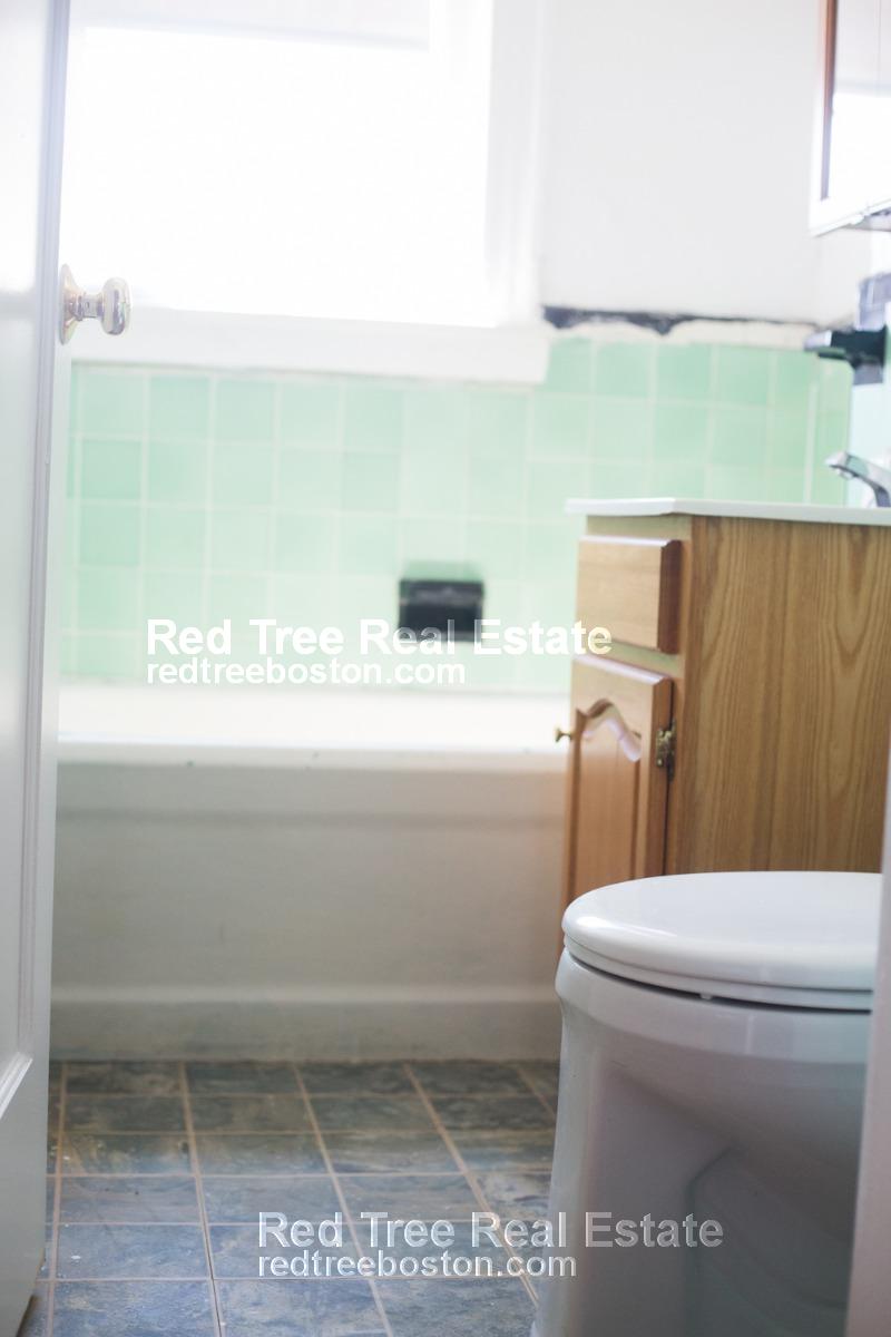 66 Chiswick Rd, Brighton