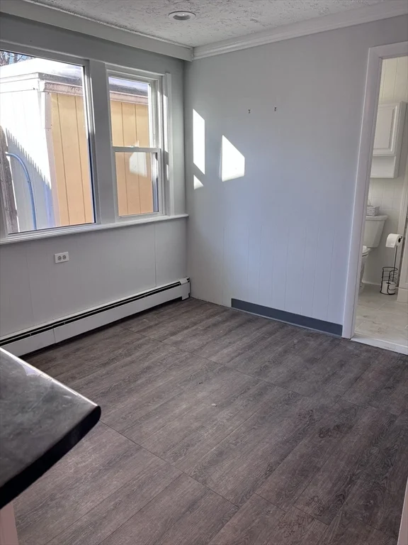 66 Janet Circle, Shrewsbury