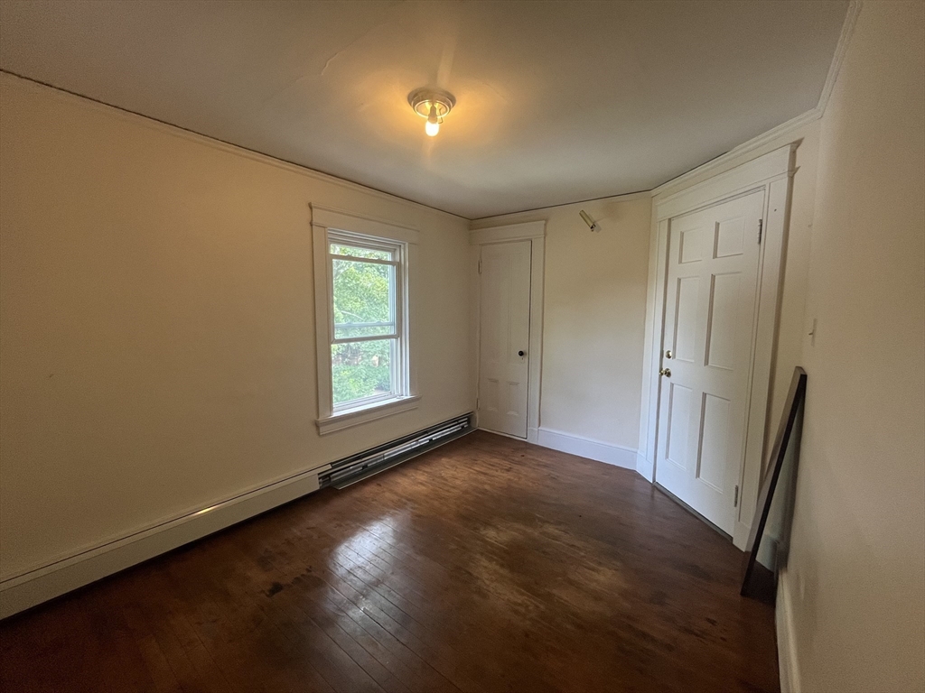 84 Walker St, Newton