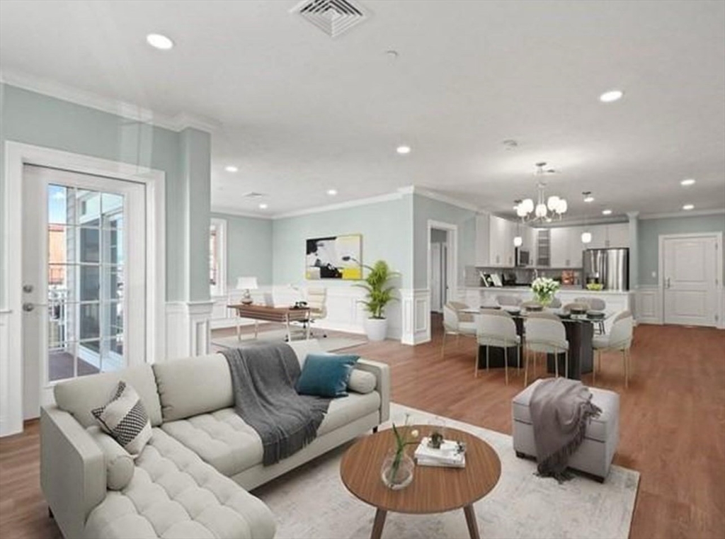 320 Middlesex Ave, Medford