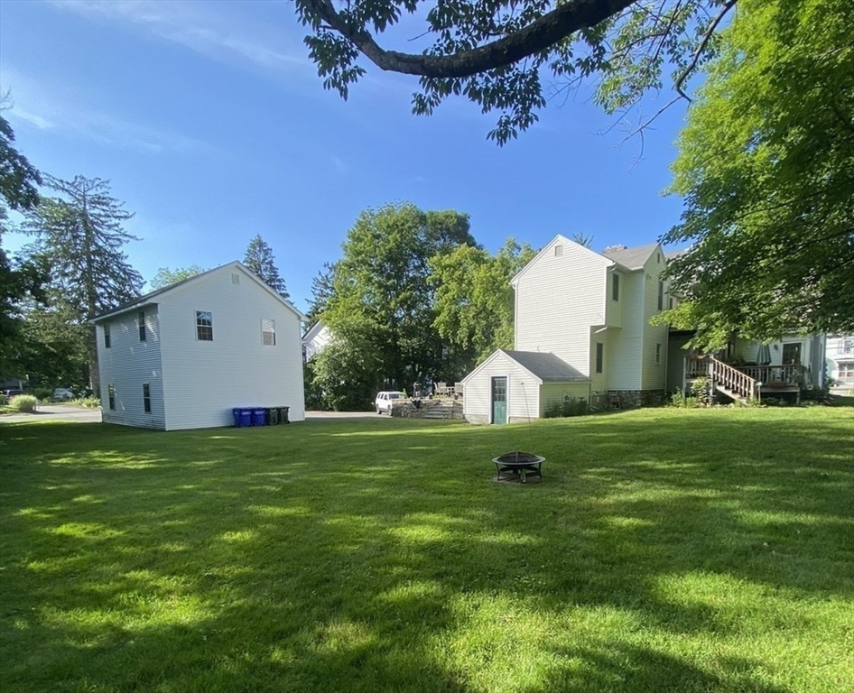 227 Wood St, Hopkinton