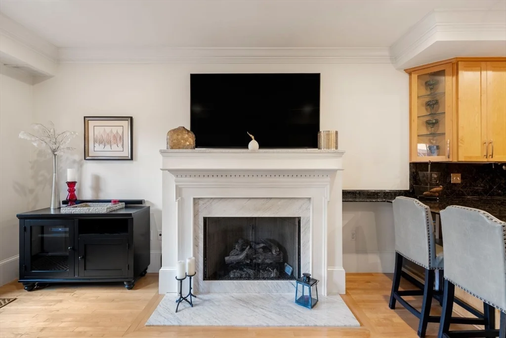 349 Marlborough St, Back Bay
