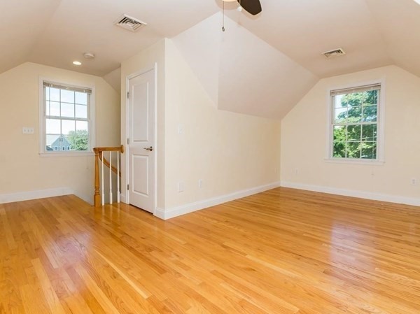 37 Hiawatha Ave, Waltham