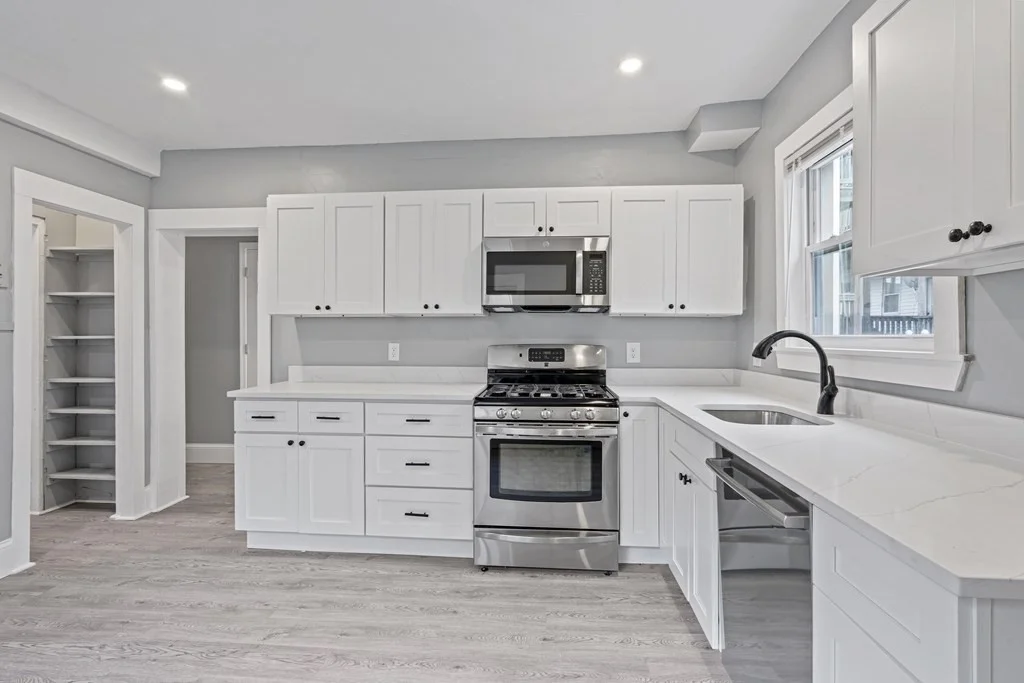 234 Bowen St, South Boston