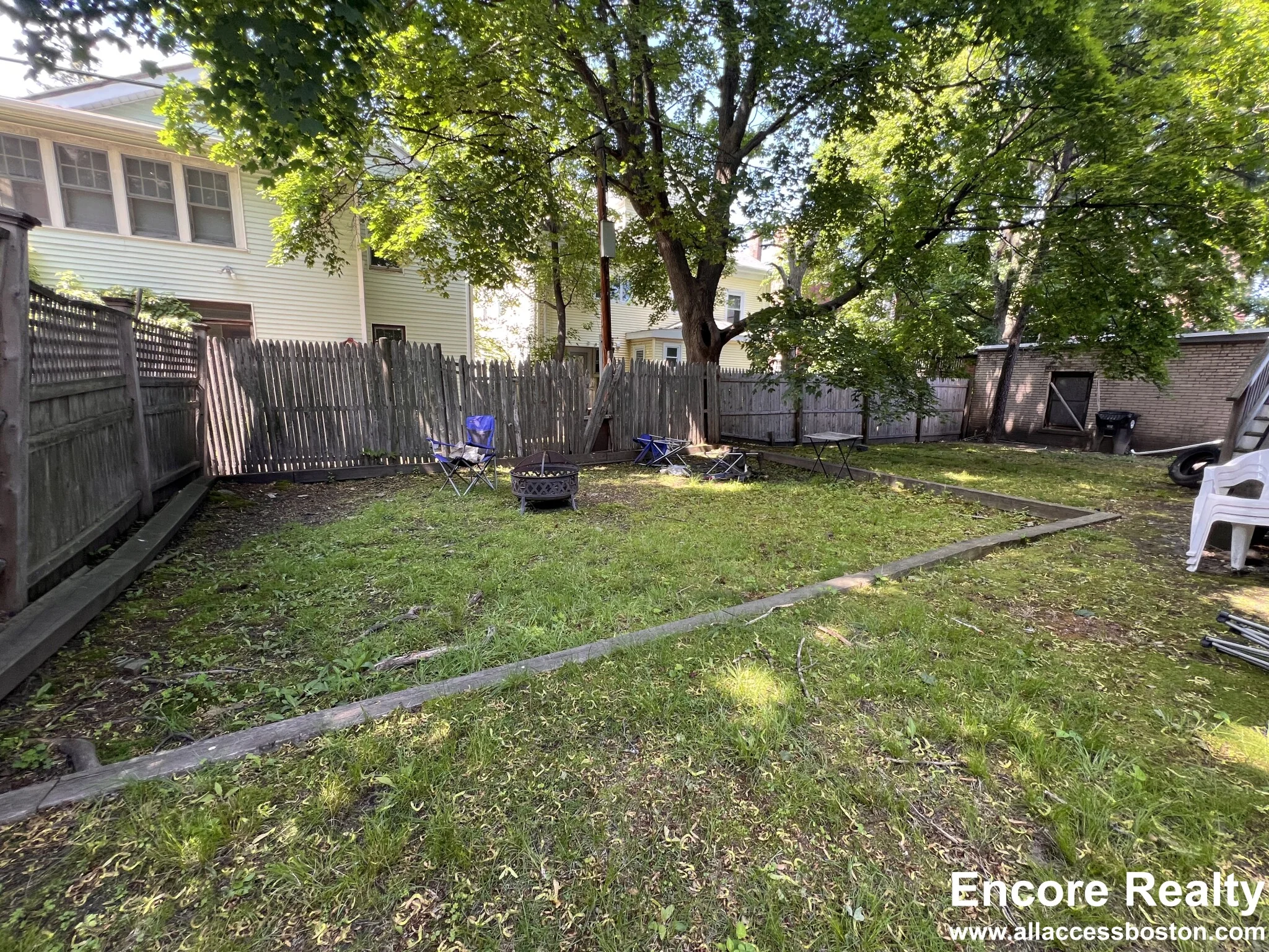 9 Kenwood St, North Brookline