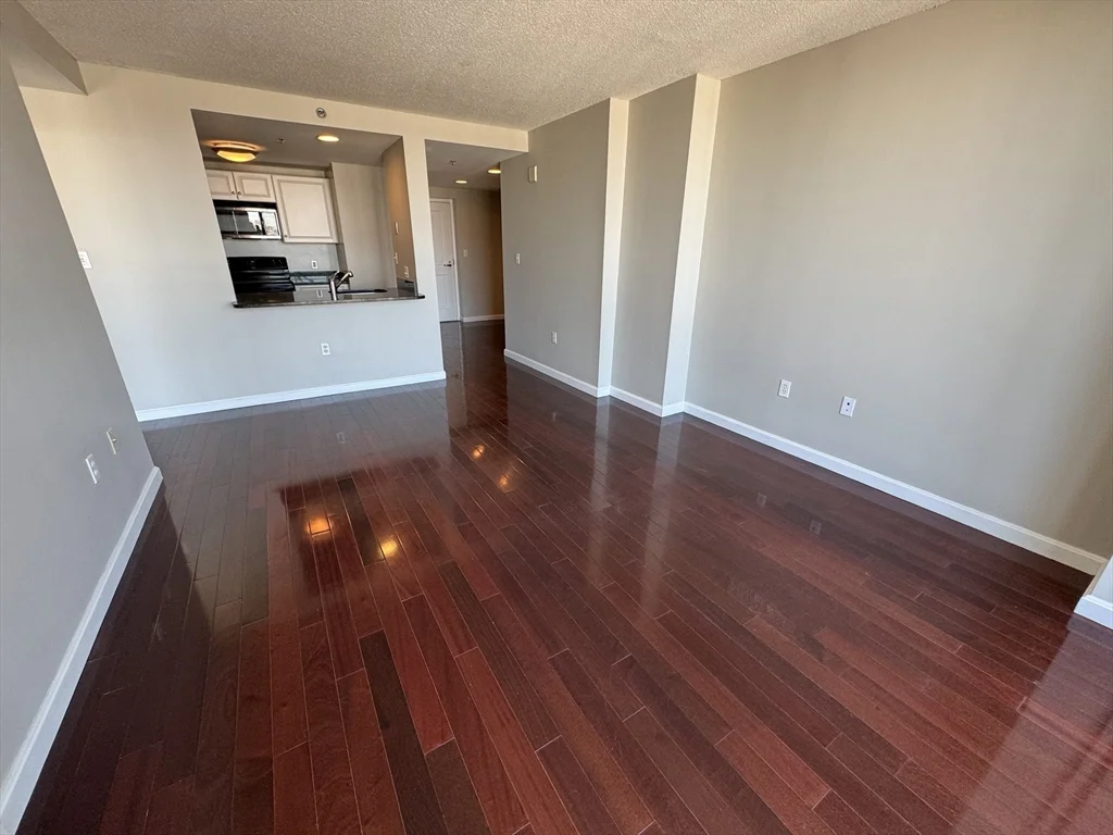 10 Museum Way, East Cambridge