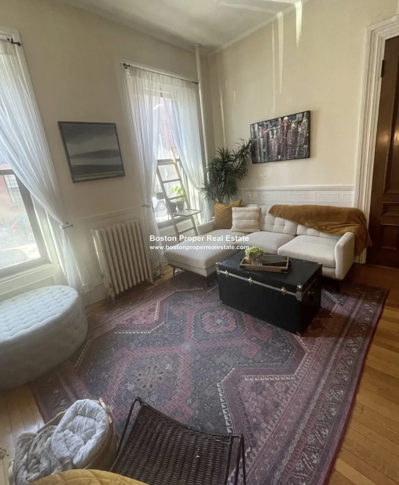 16 Hereford St, Back Bay