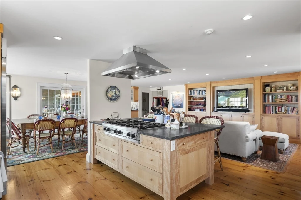 28 Bosworth St, Nantucket