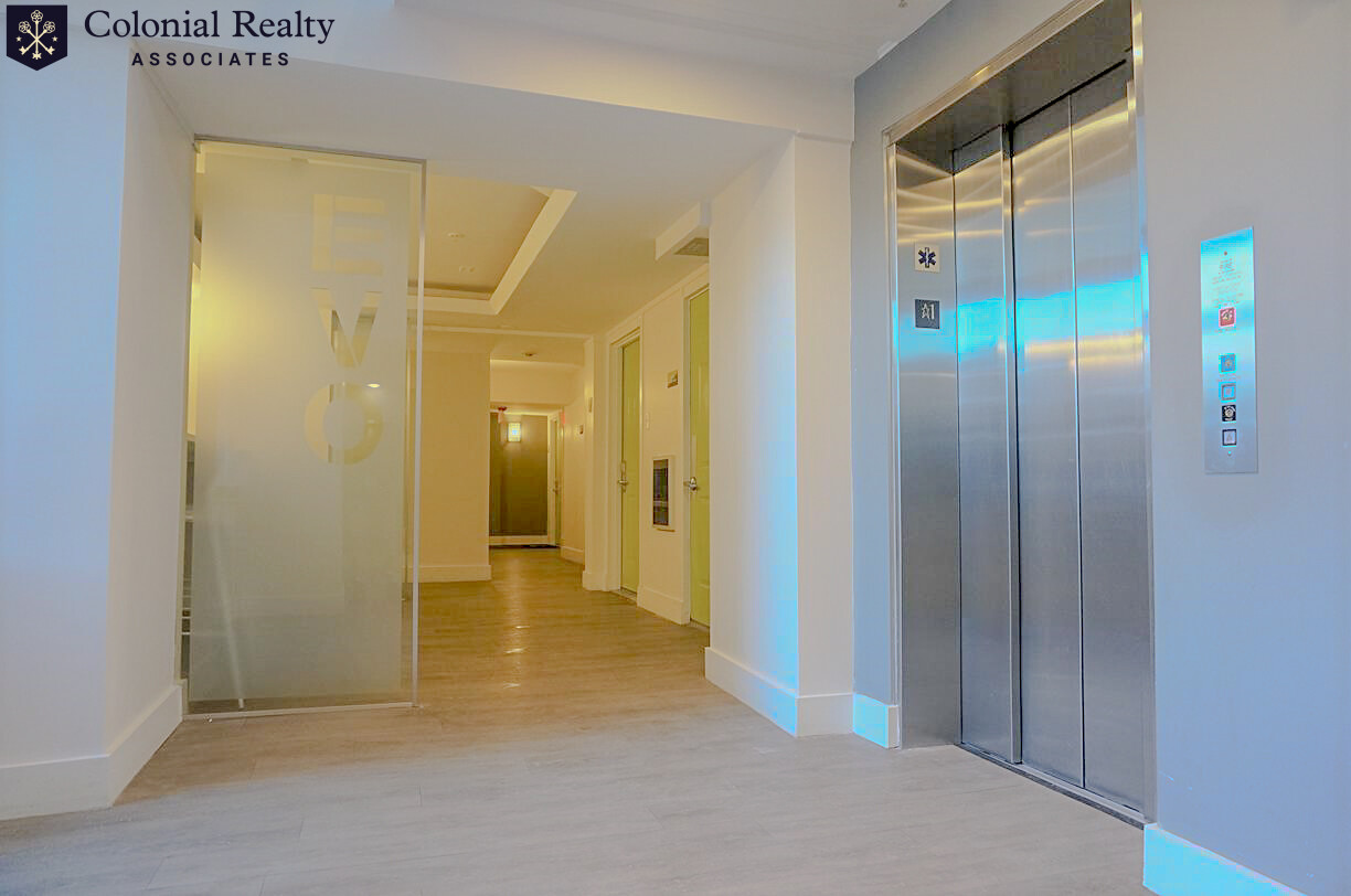 10 Brainerd Rd, Allston