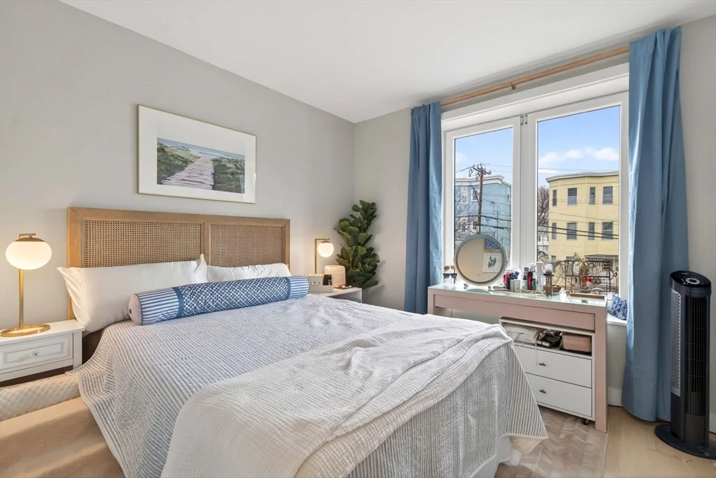 932 Broadway St, Chelsea