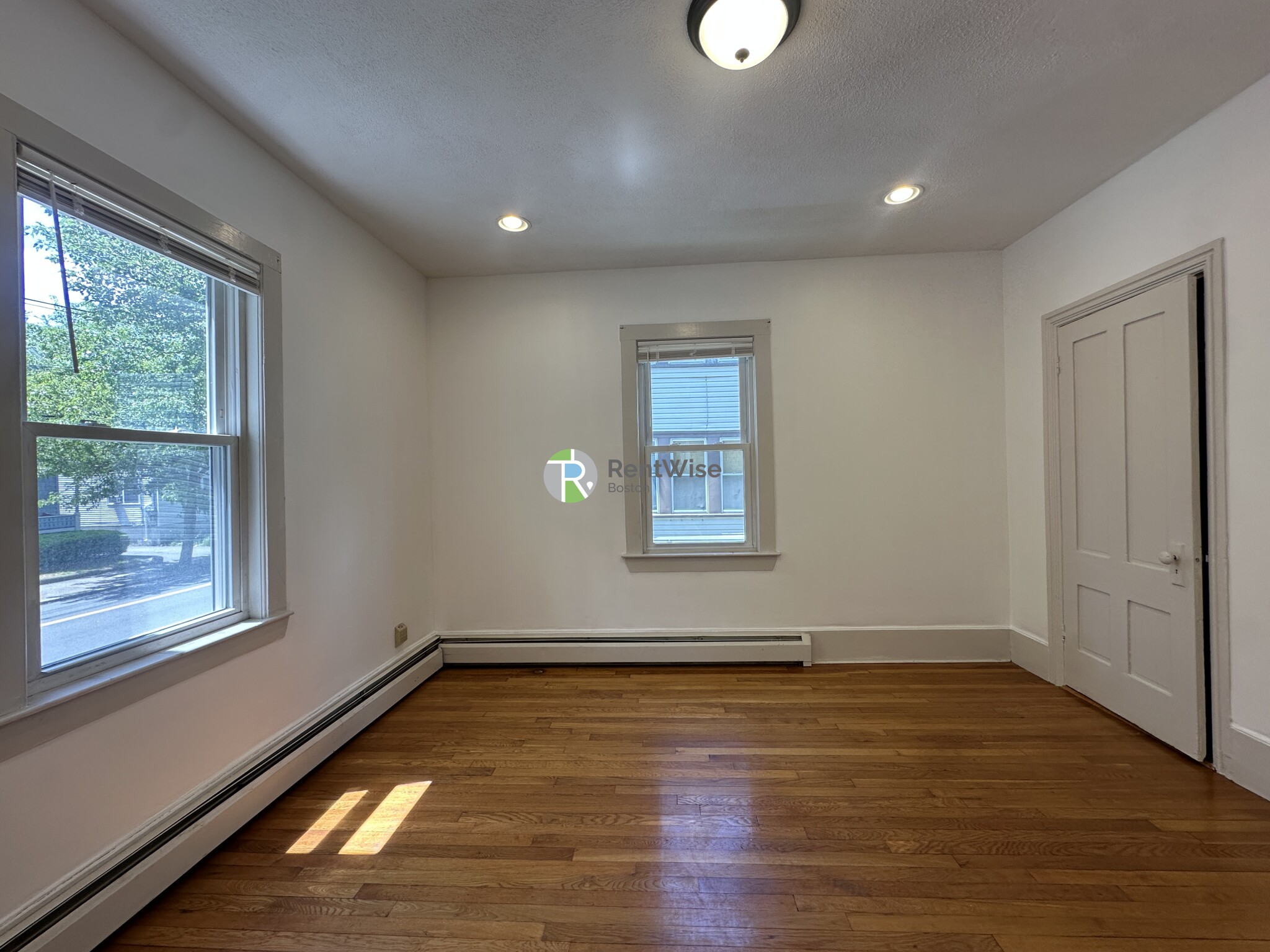 333 Medford St, Malden