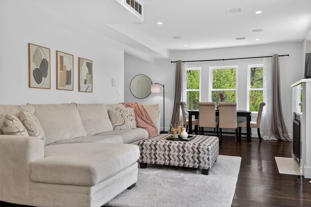 319 Forest Hills St, Jamaica Plain