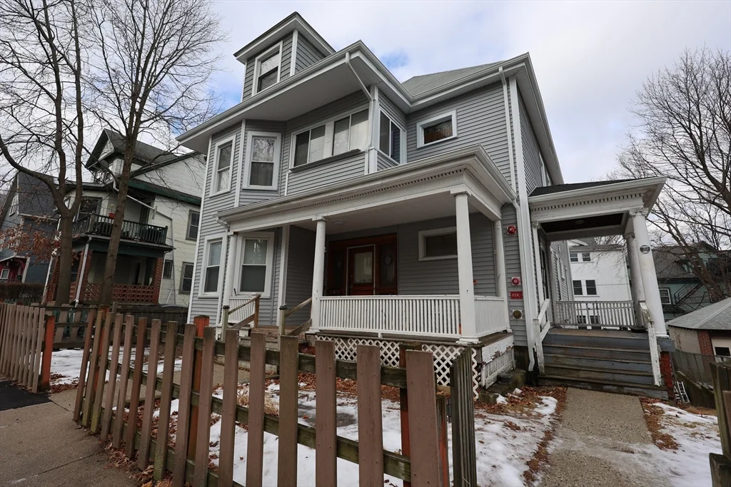 33-35 Ridgemont St, Allston