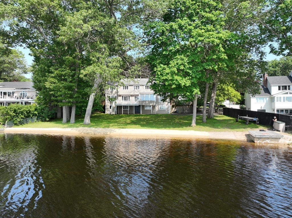 12 Williams St, Canton