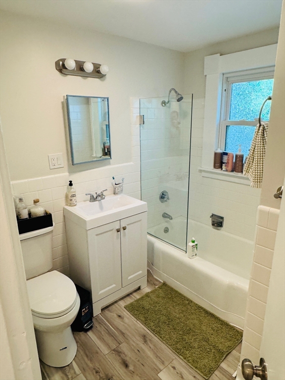 136 Academy Hill Rd, Brighton