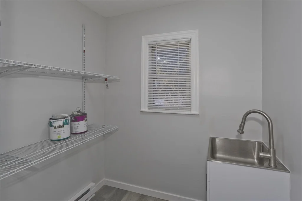 68-70 Ottawa St, Agawam