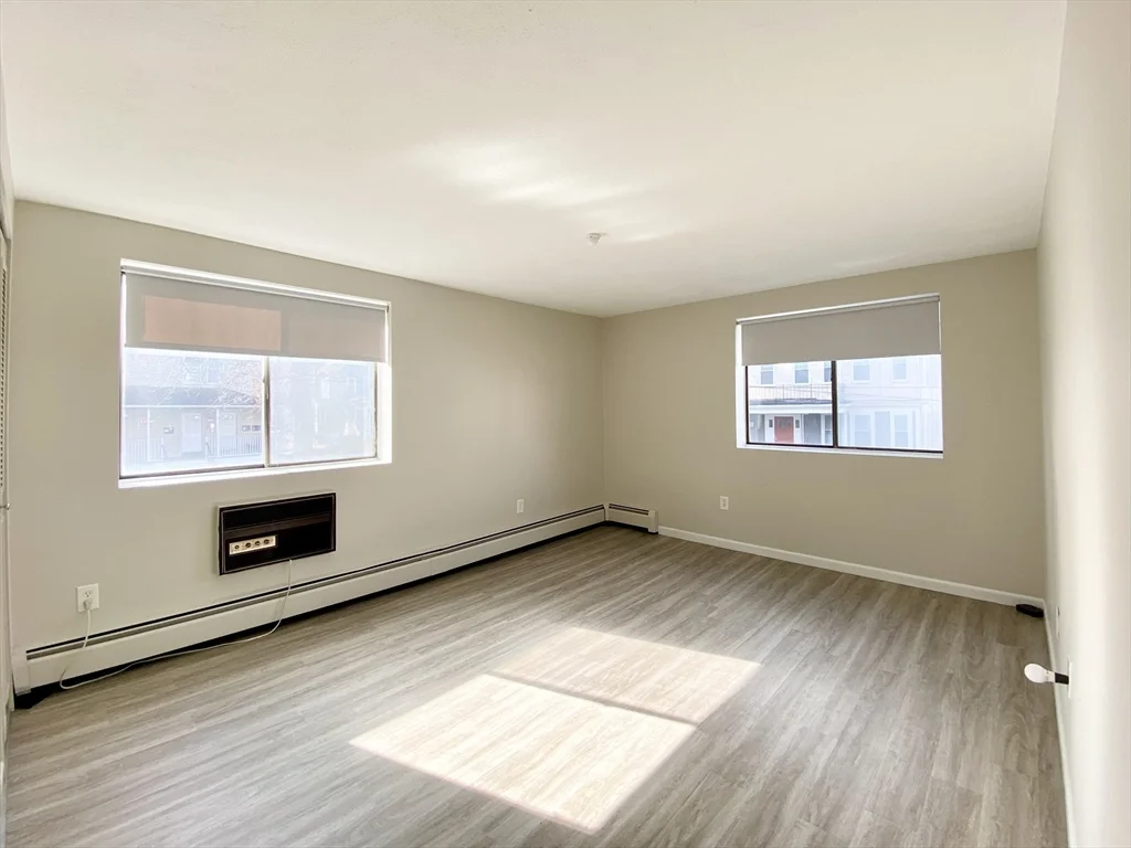 128 Salem St, Malden