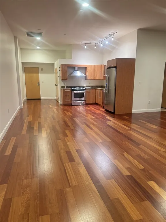 10 Ocean, Revere
