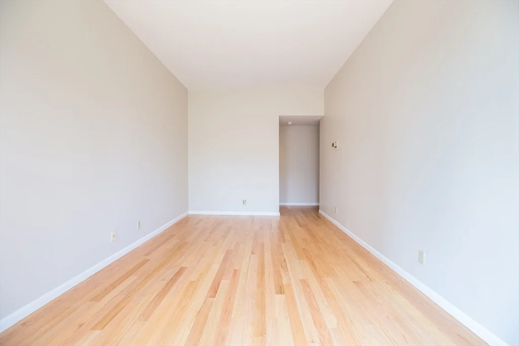 492 Beacon St, Back Bay