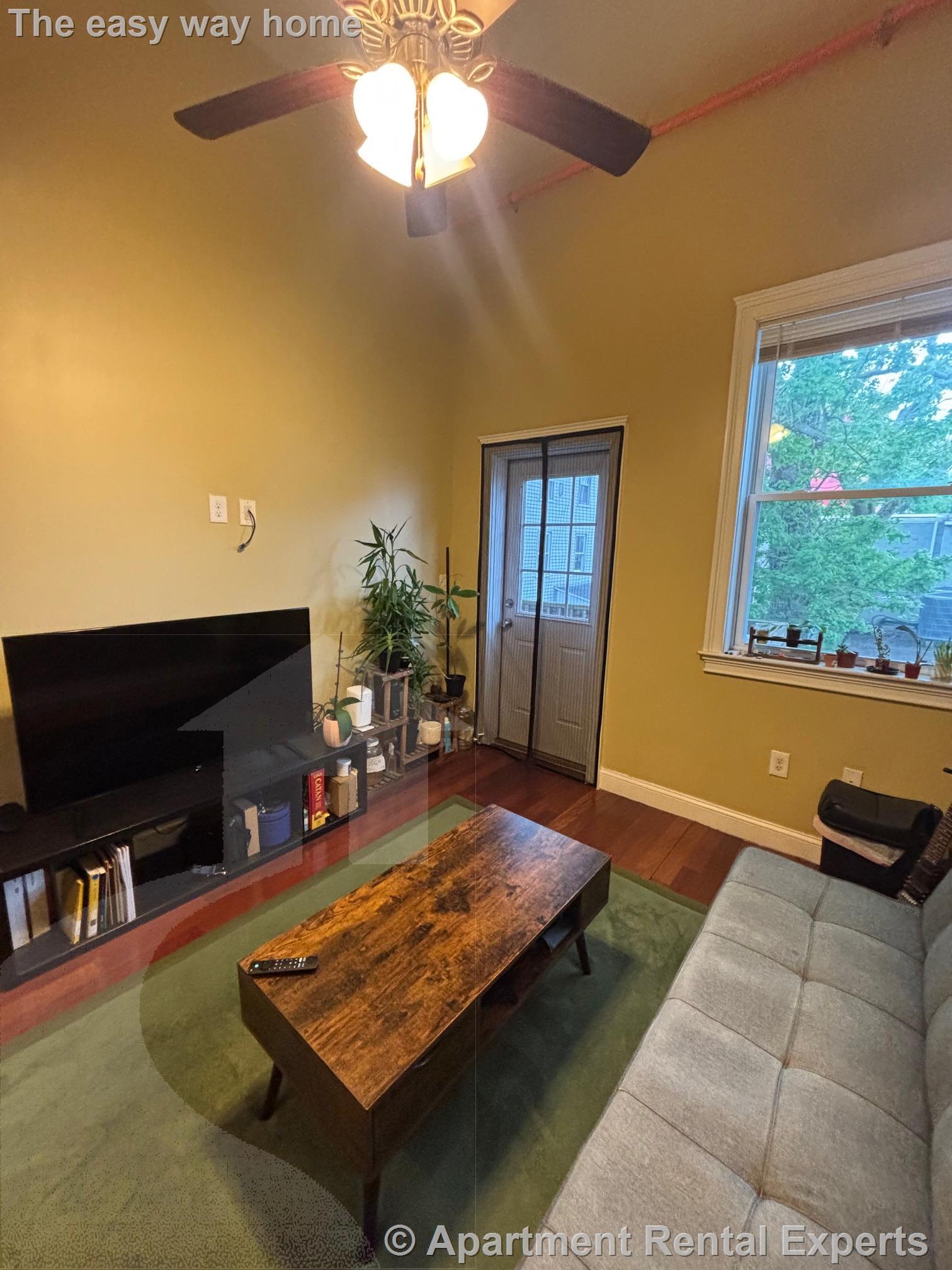 620 Cambridge St, East Cambridge