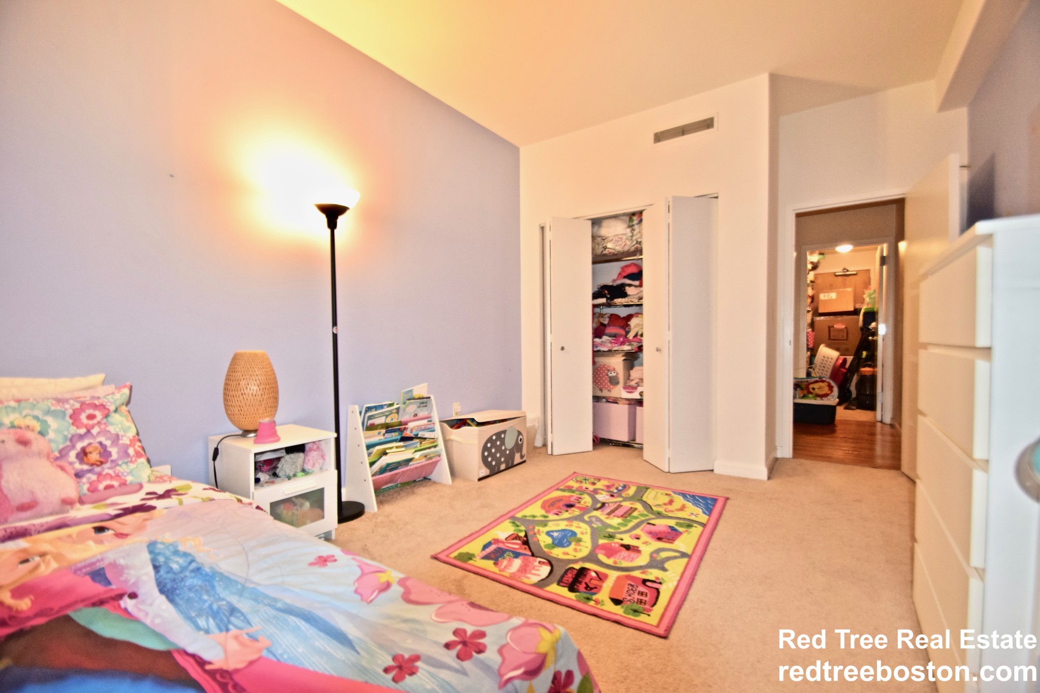 50 Winchester St, North Brookline