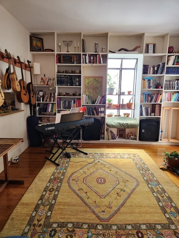 17 Clinton, Mid Cambridge