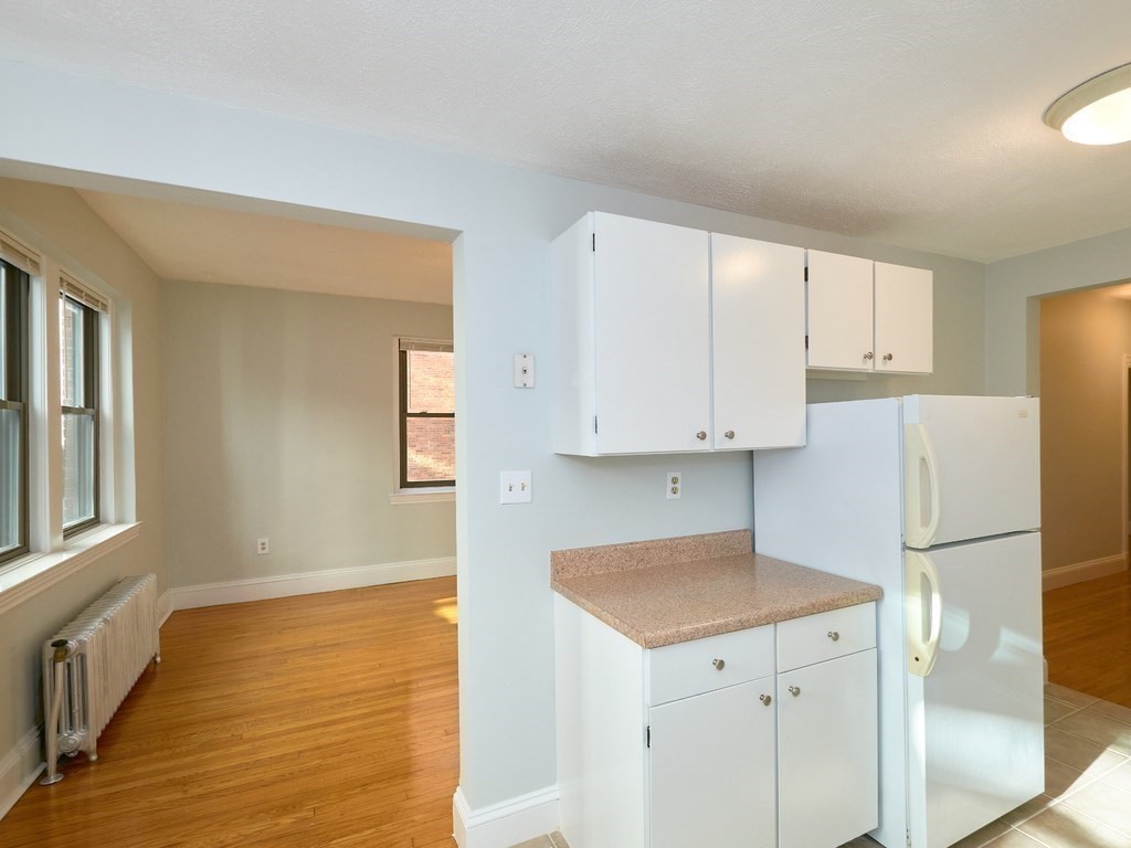 82 Jersey St, Fenway