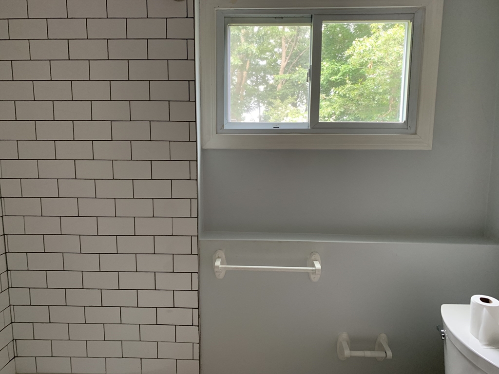 444 Quincy St, Fall River