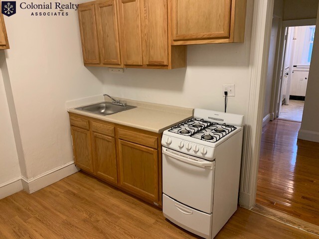 1810 Commonwealth Ave, Brighton