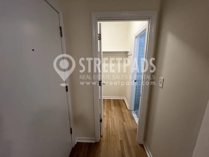 2018 Commonwealth Ave, Brighton
