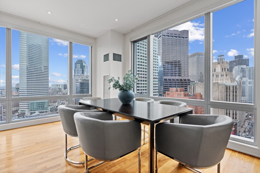 500 Atlantic Ave, Waterfront