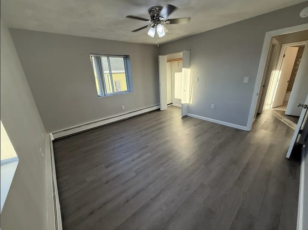 22 Irving St, Everett