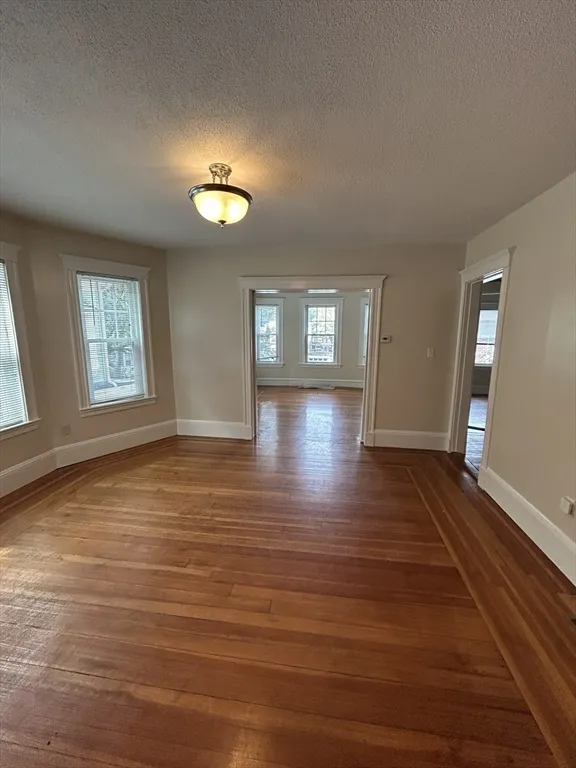 55 Simpson Ave, Tufts