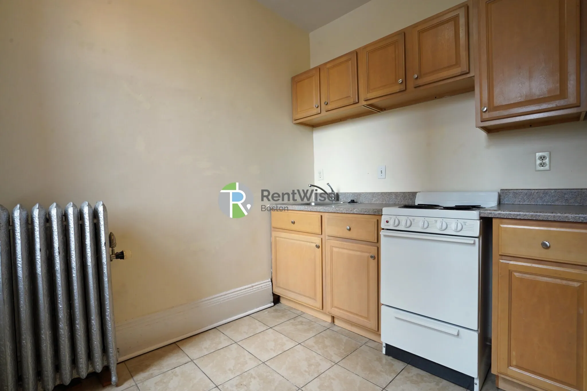 1216 Commonwealth Ave, Brighton