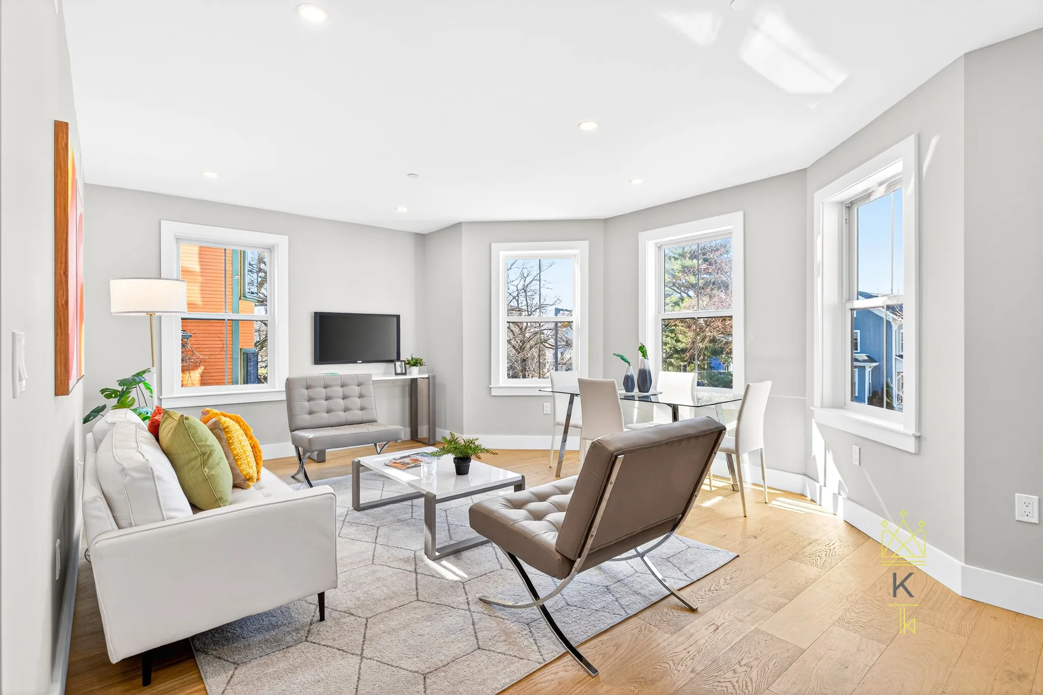 584 Cambridge St, Allston