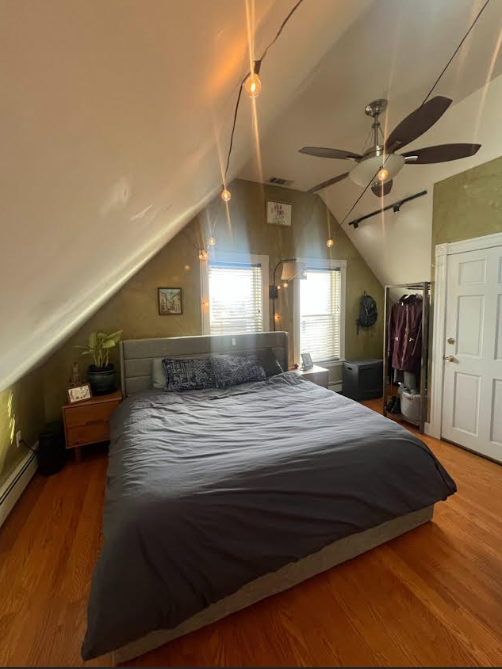 24 Ellington Rd, Powder House Square