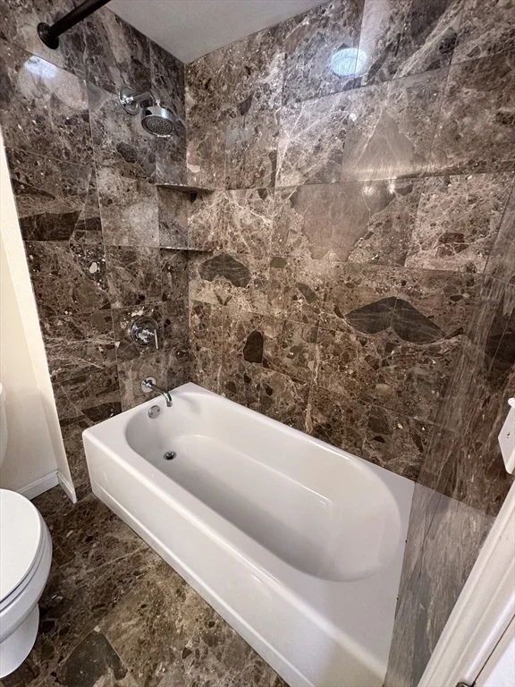 8 Museum Way, East Cambridge