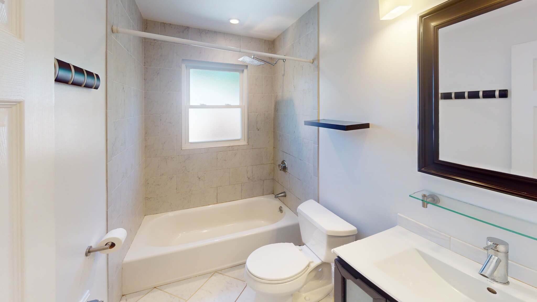 14 Louise Rd, Chestnut Hill