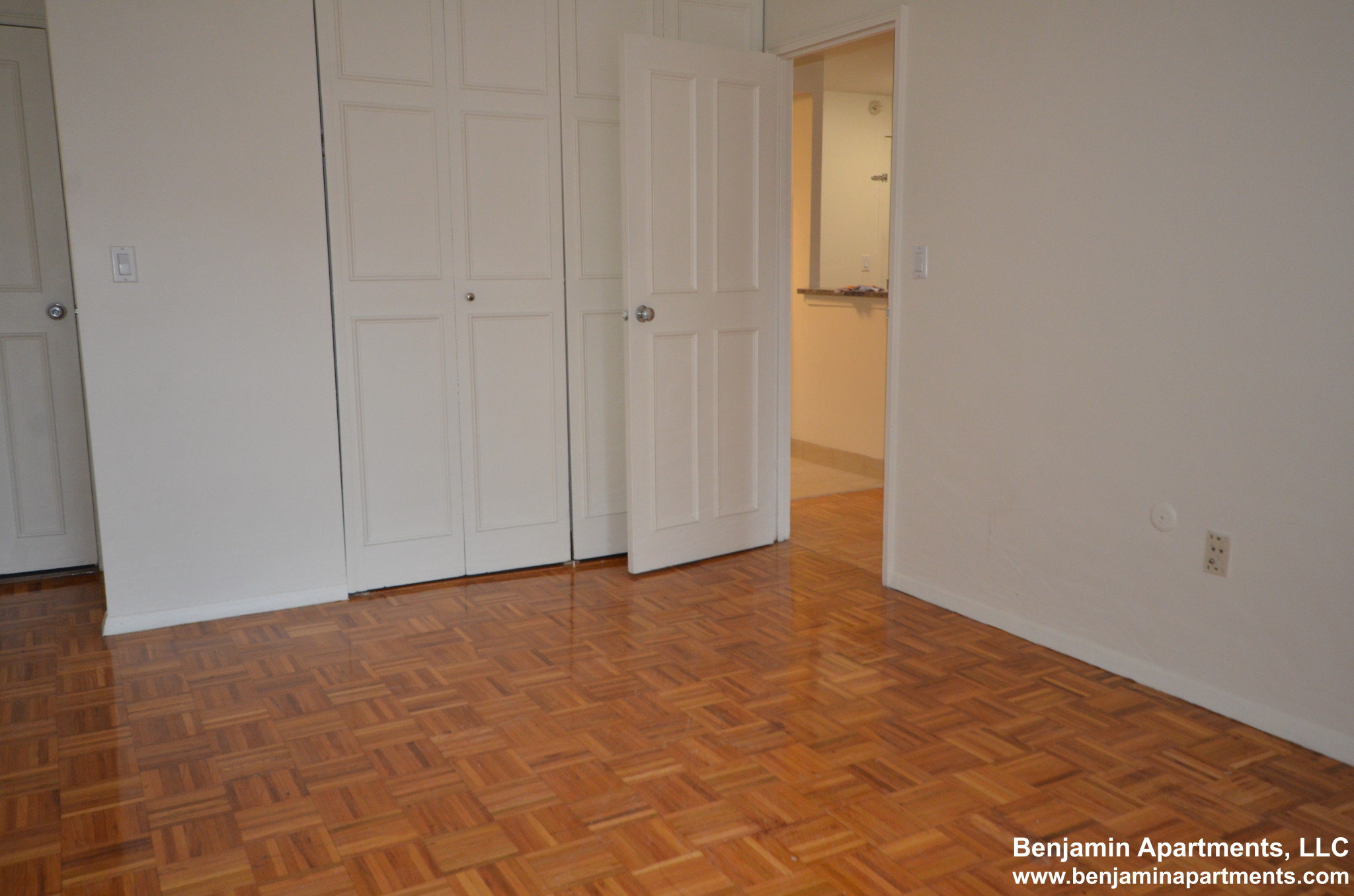 185 Freeman St, North Brookline