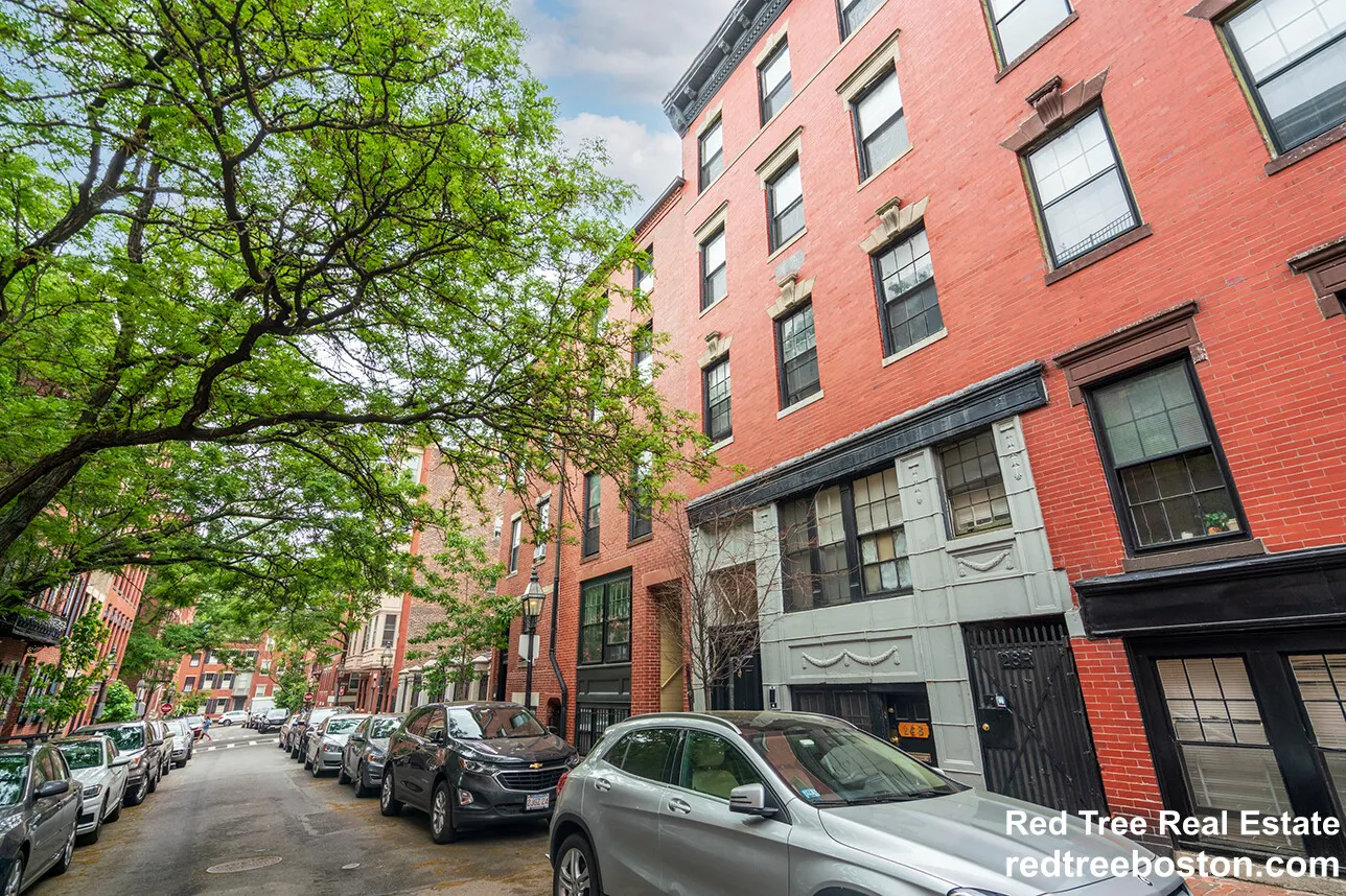 24 Phillips St, Beacon Hill