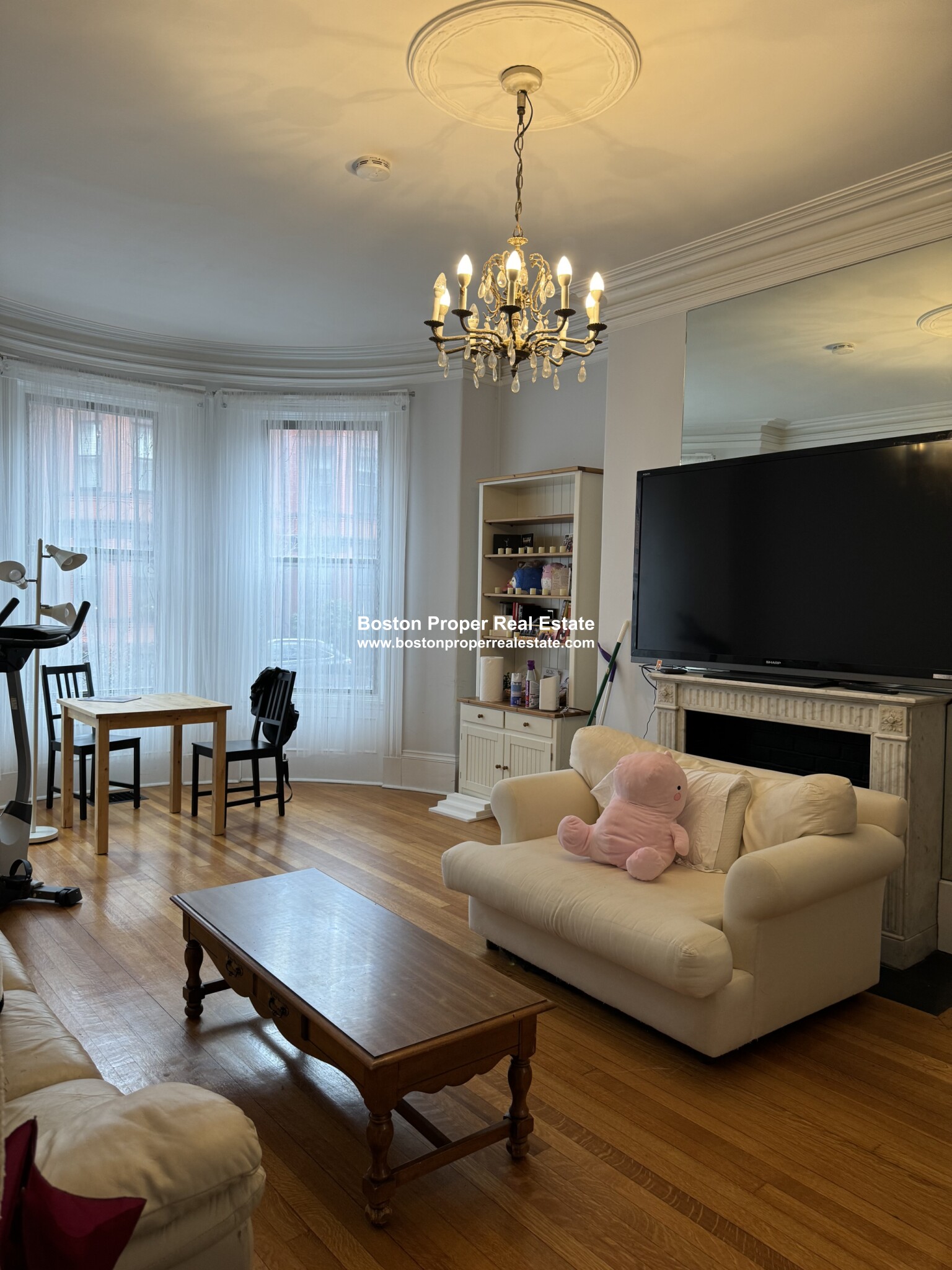 1 bed, 1 bath apartment for rent at 429 Marlborough St Unit 2A, Back Bay — photo 2 of 8