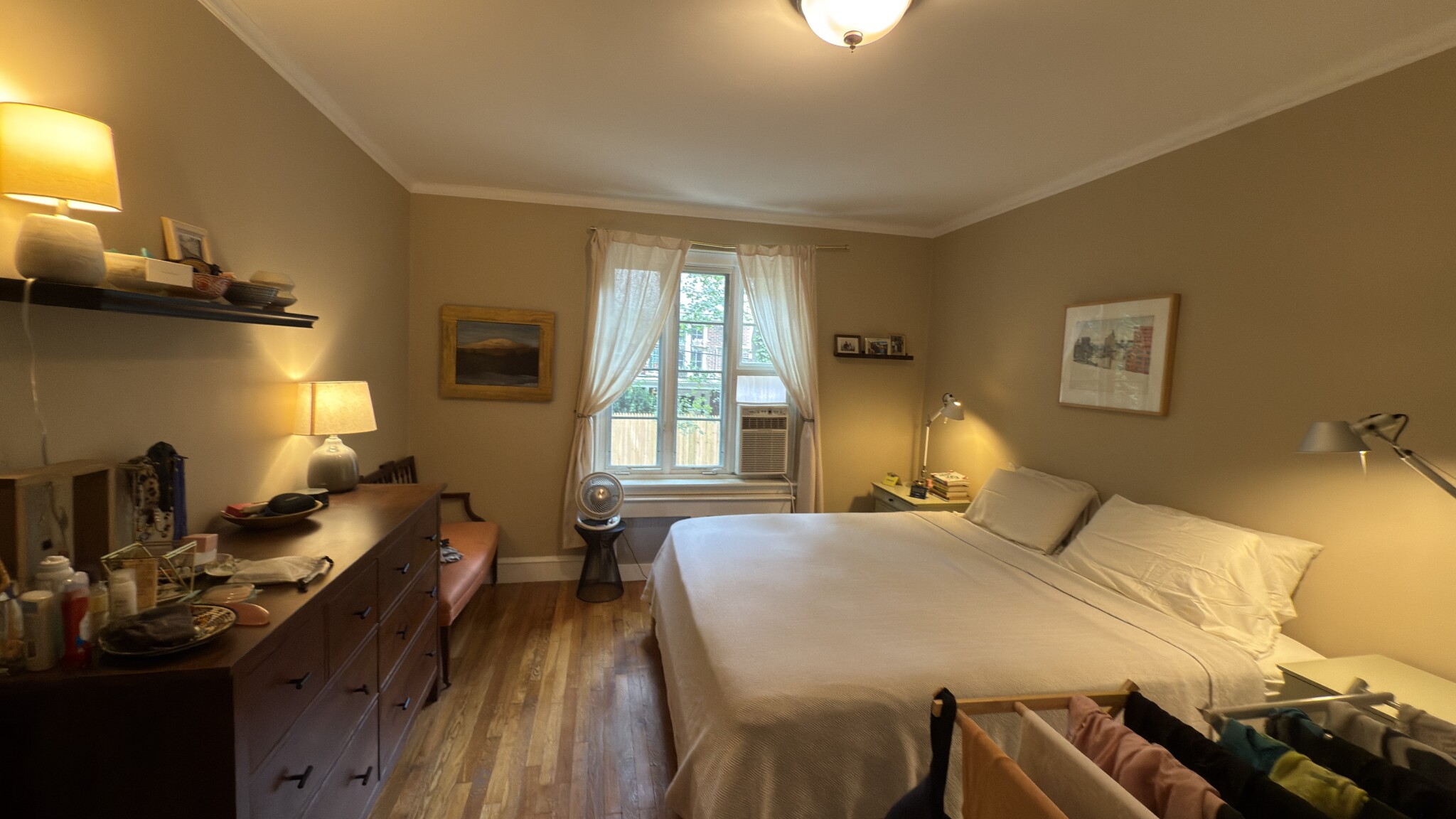 17 Monmouth St, Longwood