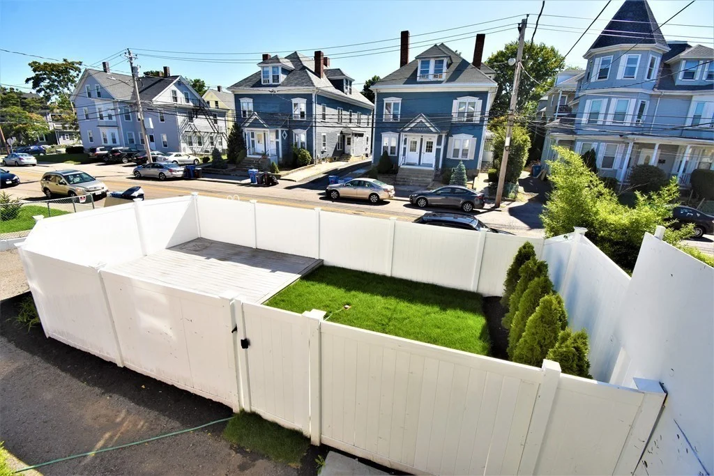 191 Adams St, South Waltham
