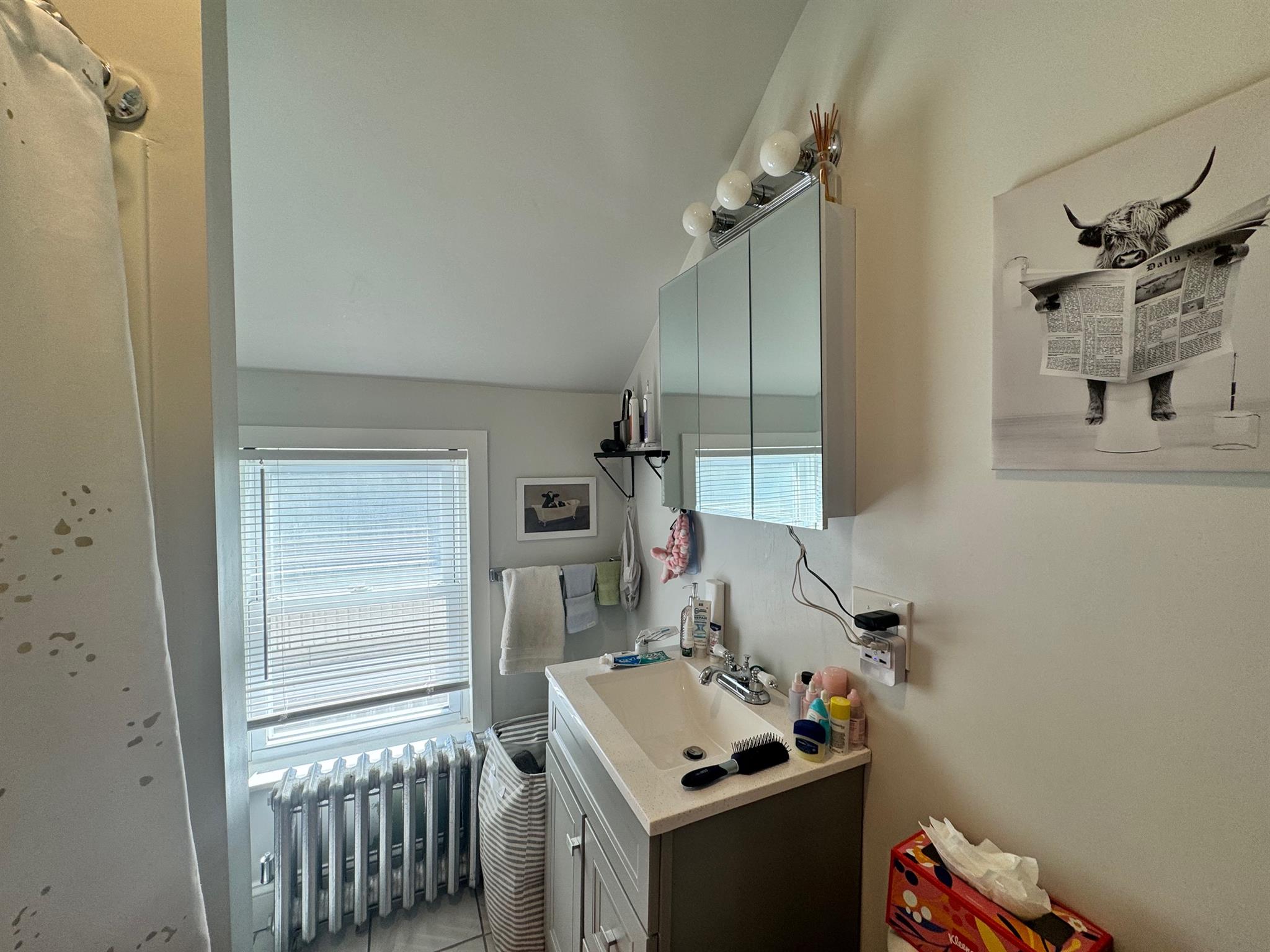 148 Willow Ave, Powder House Square